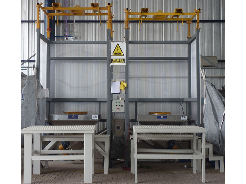 Big-bags emptying station + Stretching device
